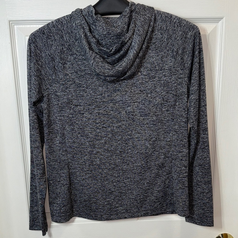 Under Armour Heat Gear Hoodie - Picture 8 of 9